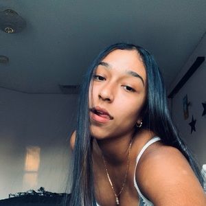 Meet your Posher, Tatiana